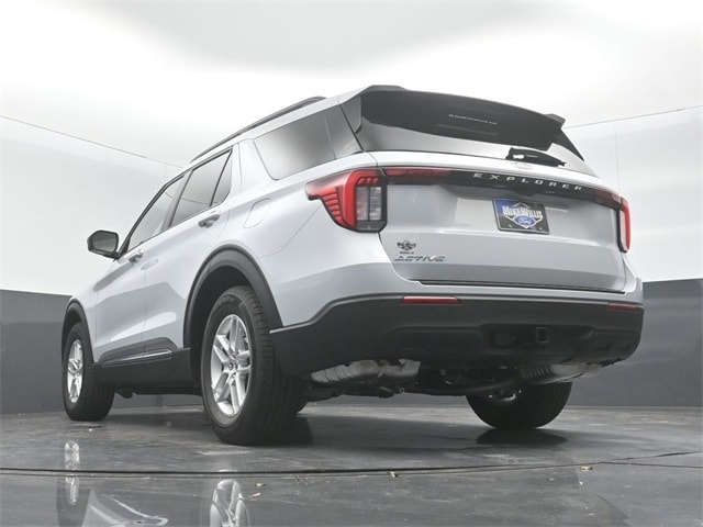 new 2025 Ford Explorer car, priced at $37,645