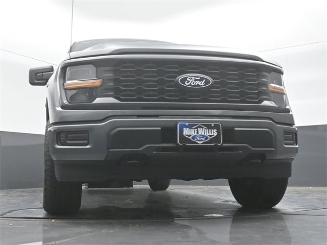 new 2025 Ford F-150 car, priced at $45,694