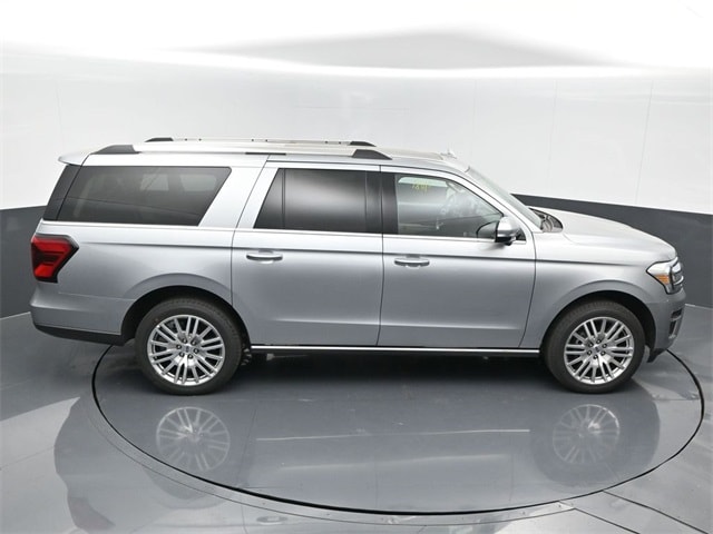 new 2024 Ford Expedition car, priced at $65,300