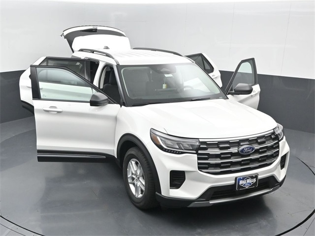 new 2025 Ford Explorer car, priced at $38,440