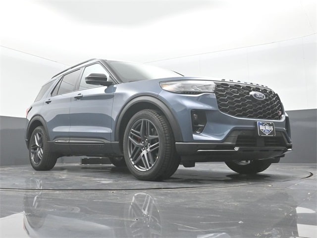 new 2025 Ford Explorer car, priced at $54,860