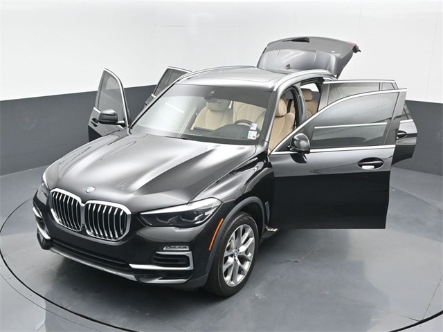 used 2021 BMW X5 car, priced at $34,293