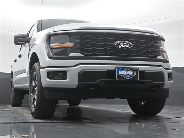 new 2025 Ford F-150 car, priced at $52,130