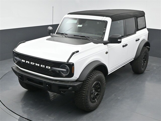 new 2024 Ford Bronco car, priced at $59,491