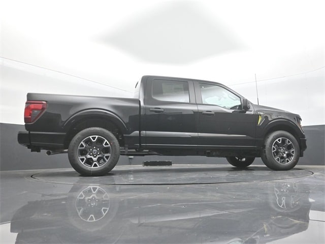 new 2025 Ford F-150 car, priced at $43,169