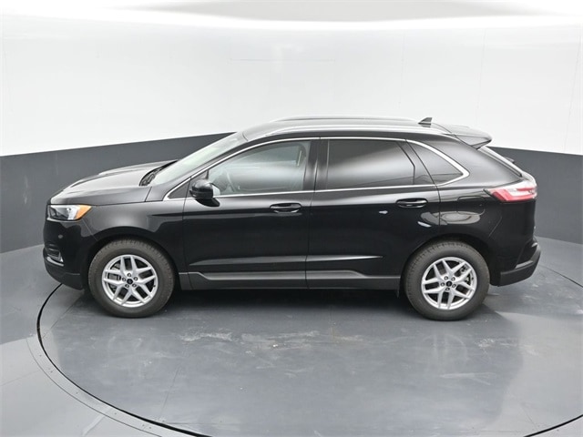 new 2024 Ford Edge car, priced at $35,025