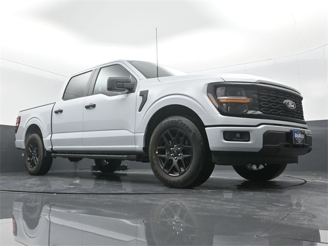 new 2025 Ford F-150 car, priced at $49,365