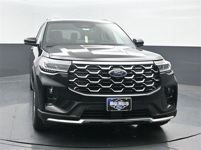 new 2025 Ford Explorer car, priced at $50,195