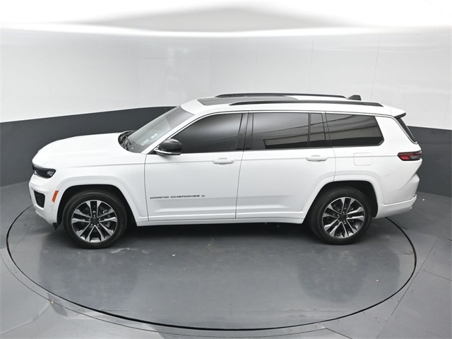 used 2024 Jeep Grand Cherokee L car, priced at $50,988