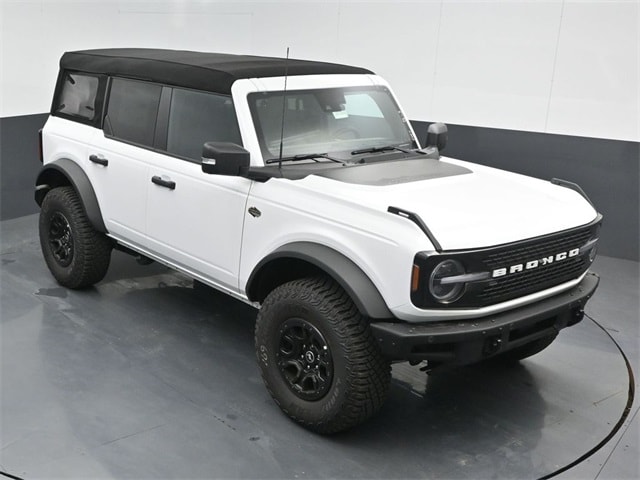 new 2024 Ford Bronco car, priced at $59,491