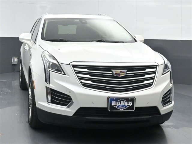 used 2019 Cadillac XT5 car, priced at $15,227