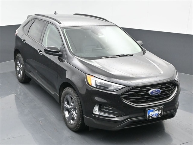 new 2024 Ford Edge car, priced at $36,805