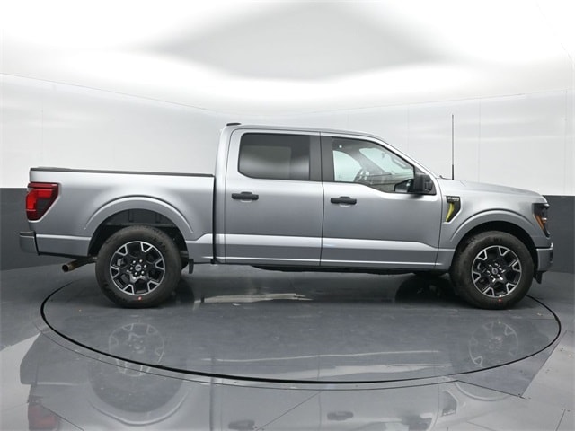 new 2024 Ford F-150 car, priced at $43,420