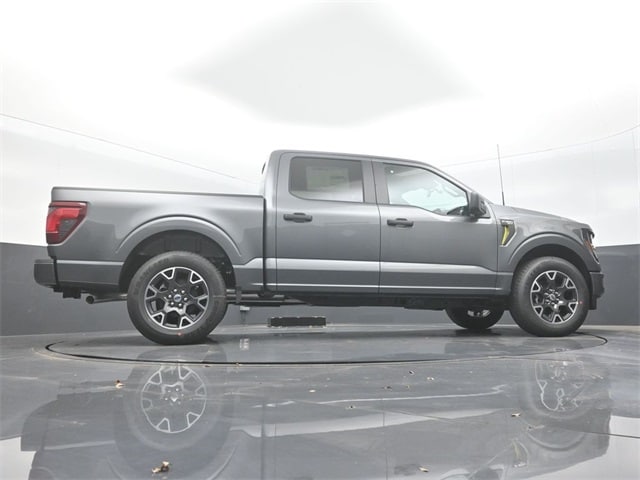 new 2025 Ford F-150 car, priced at $43,169