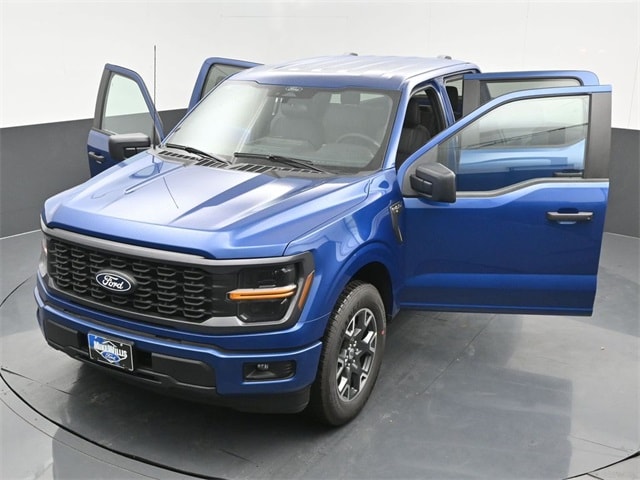 new 2024 Ford F-150 car, priced at $43,026