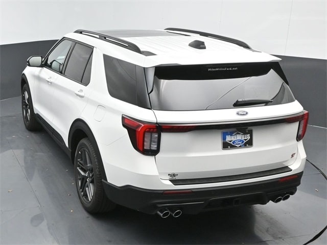 new 2025 Ford Explorer car, priced at $58,090