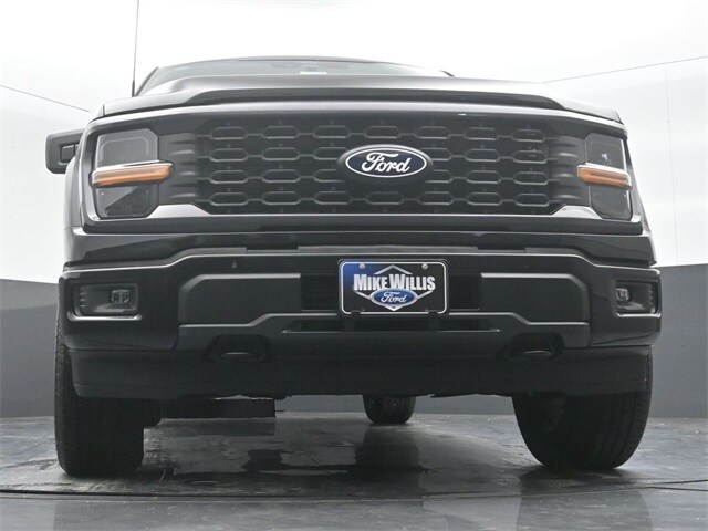 new 2025 Ford F-150 car, priced at $47,031