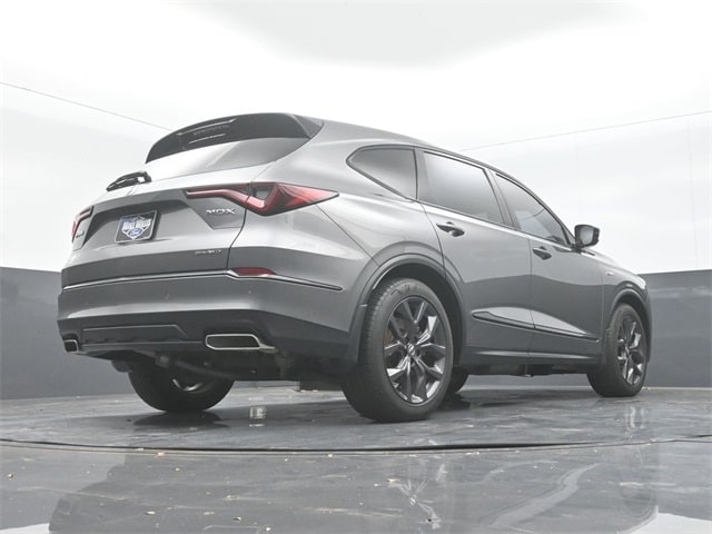 used 2023 Acura MDX car, priced at $43,992