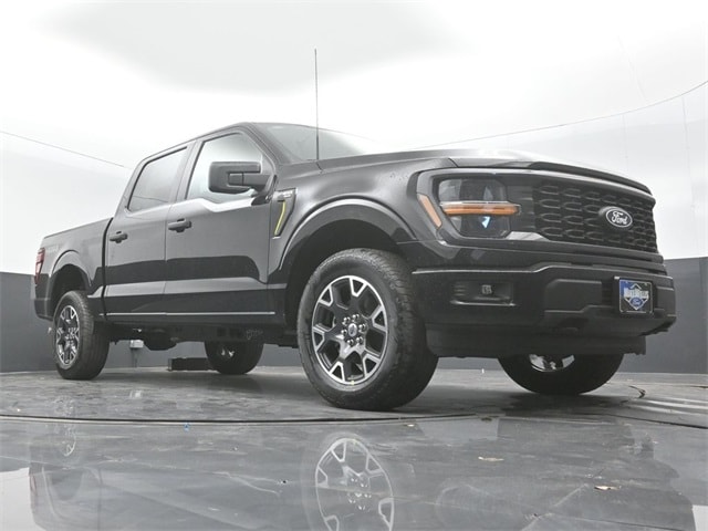 new 2024 Ford F-150 car, priced at $51,299