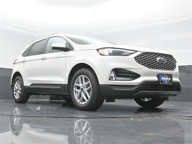 new 2024 Ford Edge car, priced at $37,020