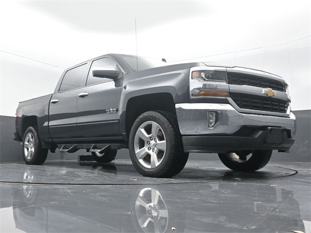 used 2018 Chevrolet Silverado 1500 car, priced at $19,995