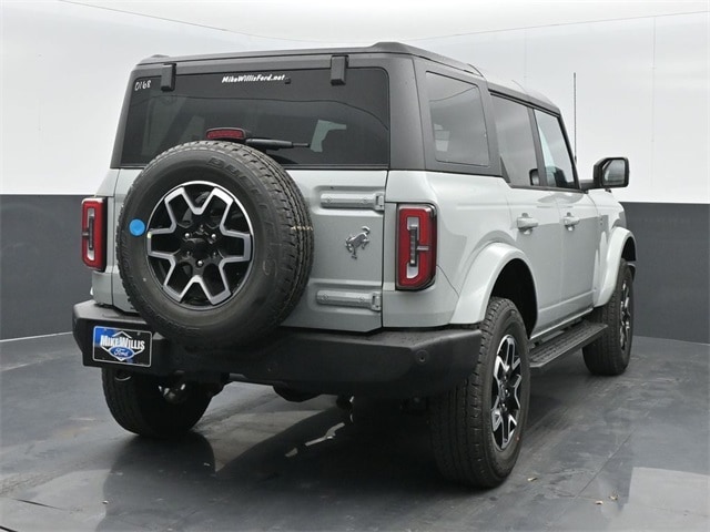 new 2024 Ford Bronco car, priced at $51,255