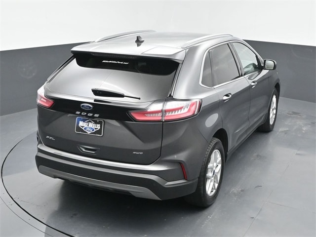 used 2022 Ford Edge car
