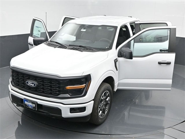 new 2024 Ford F-150 car, priced at $52,470