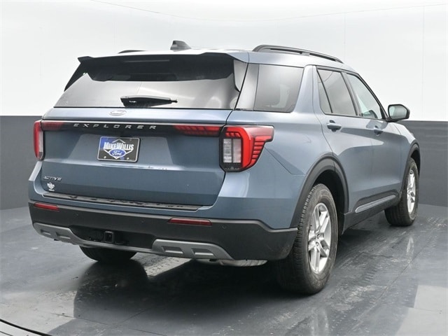 new 2025 Ford Explorer car, priced at $41,805