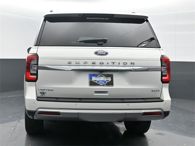 new 2024 Ford Expedition car, priced at $73,895