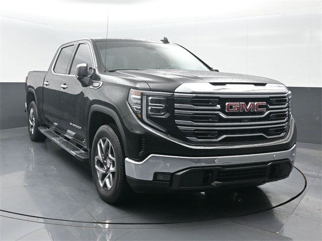 used 2022 GMC Sierra 1500 car, priced at $42,929