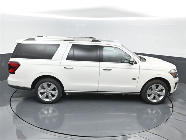 new 2024 Ford Expedition car, priced at $76,445