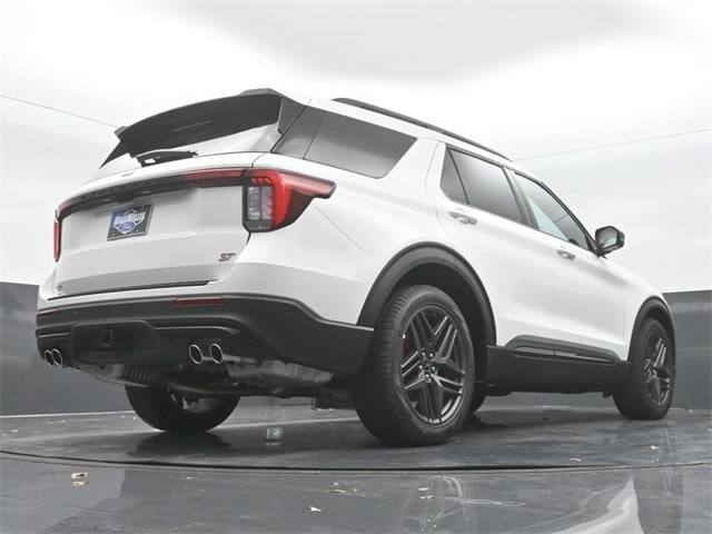 new 2025 Ford Explorer car, priced at $58,090