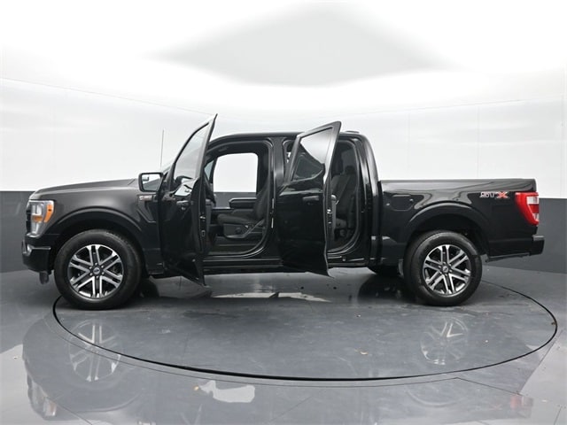 used 2021 Ford F-150 car, priced at $27,882