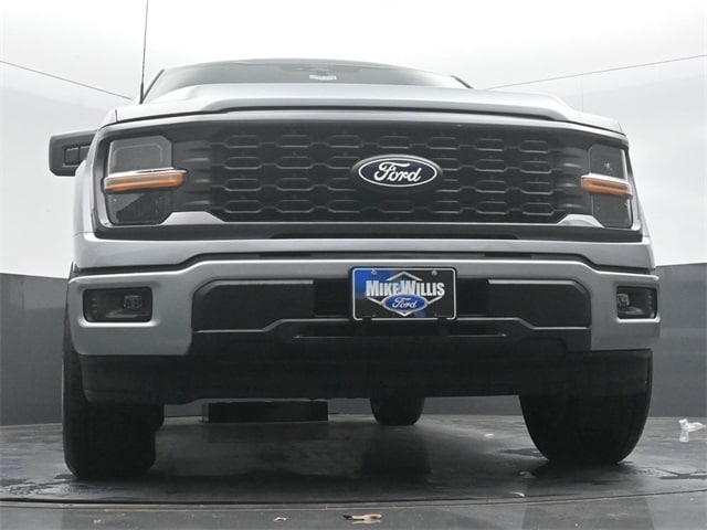 new 2025 Ford F-150 car, priced at $43,083