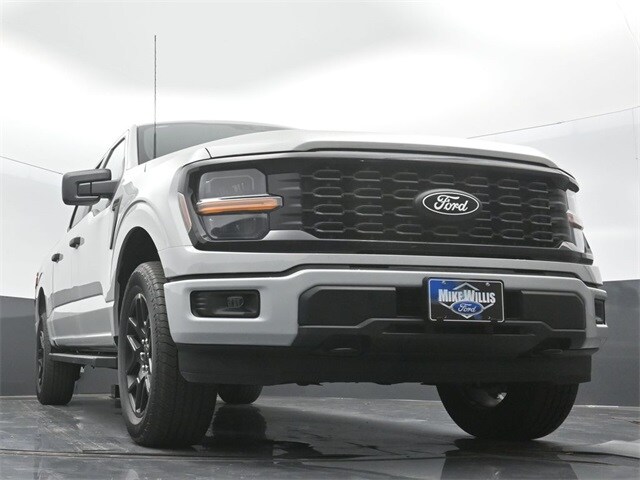 new 2024 Ford F-150 car, priced at $49,179