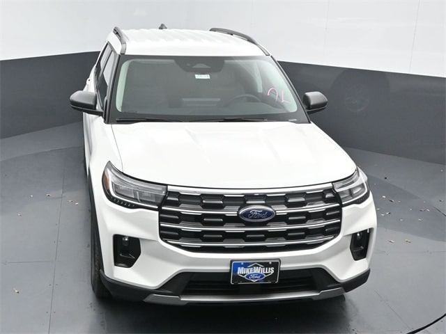 new 2025 Ford Explorer car, priced at $42,105