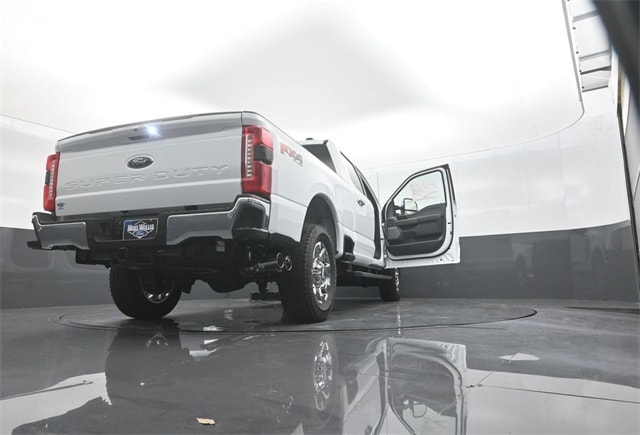 new 2025 Ford Super Duty car, priced at $75,570