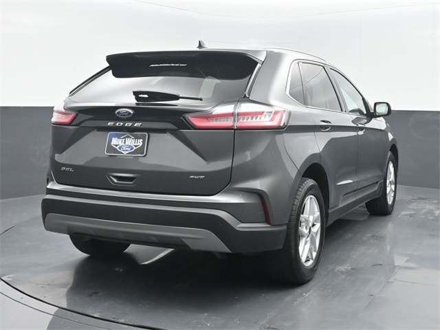 used 2022 Ford Edge car