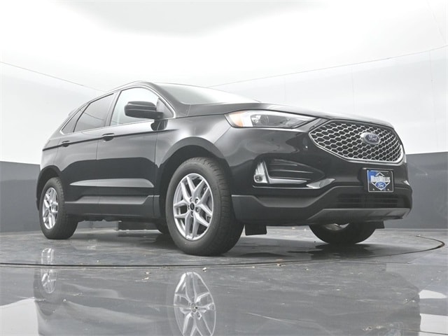 new 2024 Ford Edge car, priced at $35,025