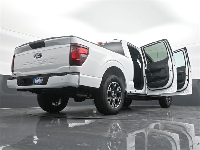 new 2024 Ford F-150 car, priced at $47,045