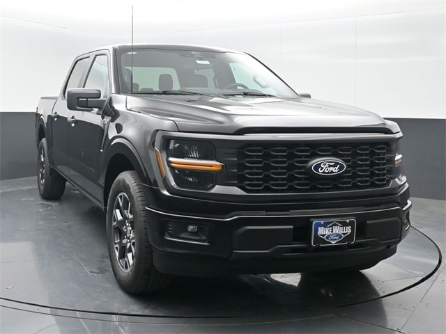 new 2025 Ford F-150 car, priced at $43,880