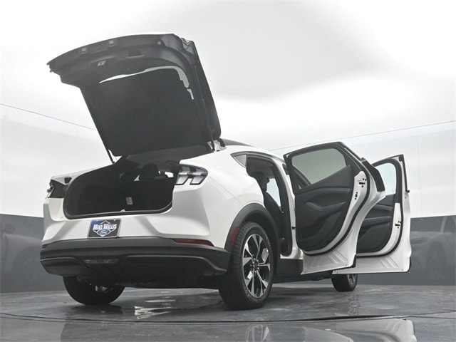 new 2025 Ford Mustang Mach-E car, priced at $40,085
