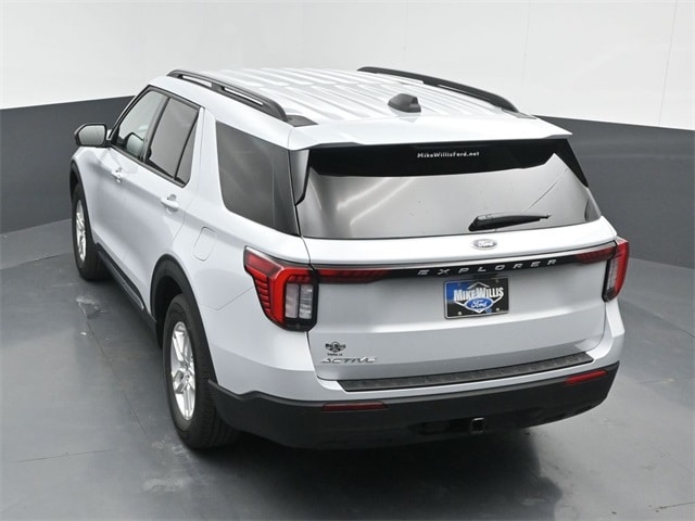 new 2025 Ford Explorer car, priced at $37,645