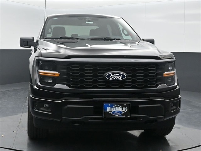 new 2025 Ford F-150 car, priced at $52,130