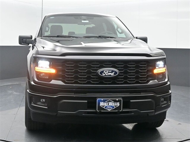 new 2025 Ford F-150 car, priced at $44,333