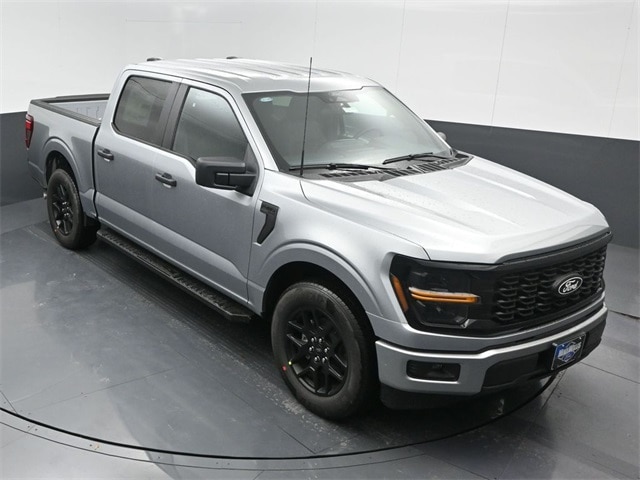 new 2025 Ford F-150 car, priced at $49,365