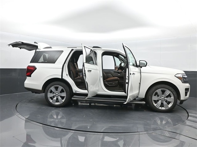 new 2024 Ford Expedition car, priced at $73,550