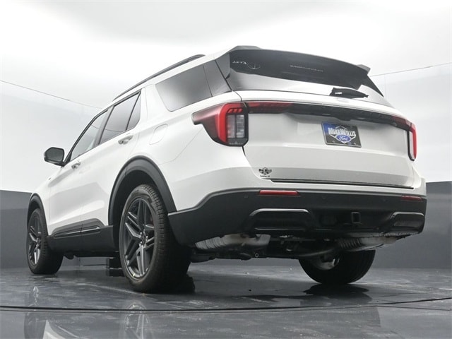 new 2025 Ford Explorer car, priced at $47,240