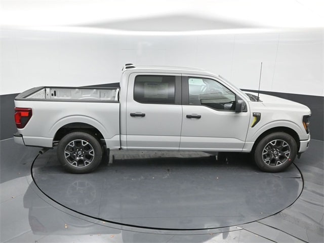 new 2024 Ford F-150 car, priced at $47,045